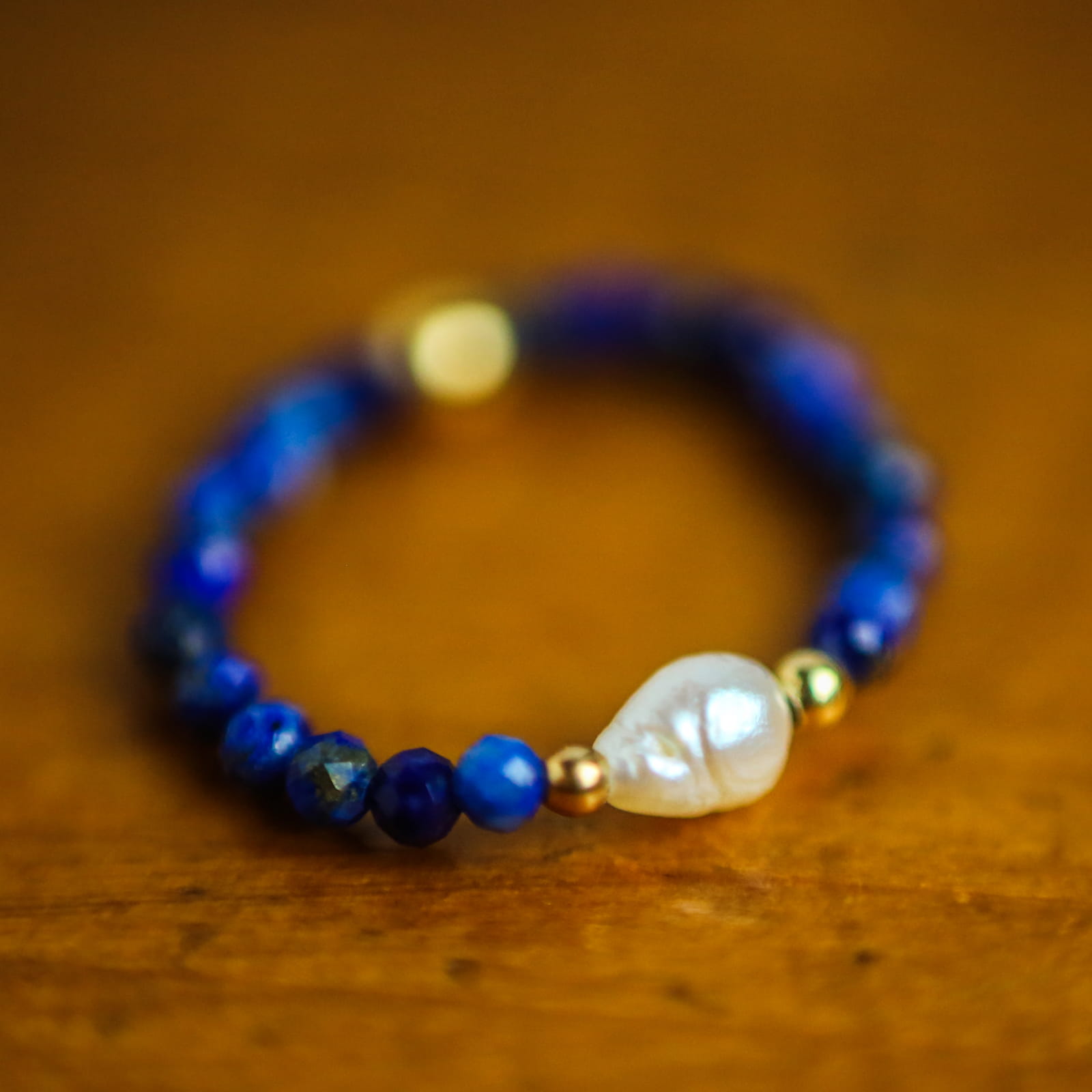 Pierścionek Lapis Lazuli i Perła — zdjęcie 3